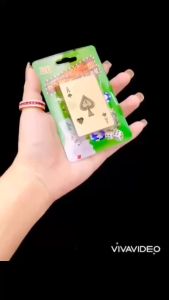 Bật Lửa Hộp Quẹt Gas Khò Lộ Thiên Lá Bài Mạ Vàng Có Đèn Led Mẫu Độc Lạ -Tia Lửa Xanh Chống Gió