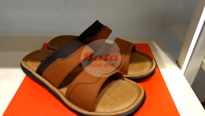 Sendal Bata Pria Slop & Japit Original 100% Sendal Cowok Cewek Bahan Kulit Awet di Gunakan Sehari-Hari