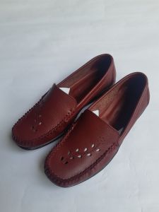 Goodboy058.Sepatu wanita kulit flat slip on terbaru