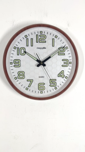 100% ORIGINAL Crocodile Quiet Sweep Luminous Analogue Wall Clock (Jam Dinding Bercahaya) CW8302