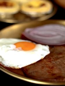 จานเกาหลี จานสแตนเลสสีทอง ขนาด 14/17/20 ซม. สำหรับใส่ขนม ใช้เป็นถาดรองแก้ว 1ใบ จานสแตนเลสเกาหลี