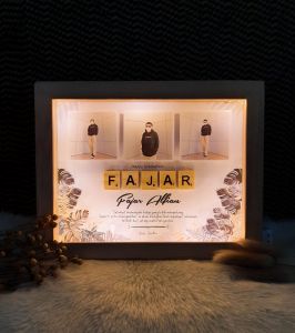 3D Scrabble Pop Up Bingkai Kayu Ukuran 6R - Kado Wisuda Kado Ultah Kado Nikahan