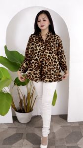 Atasan Kemeja V-neck Rayon Leopard BIG SIZE Lengan 7/8 SUPER JUMBO XXXXXL (5XL)
