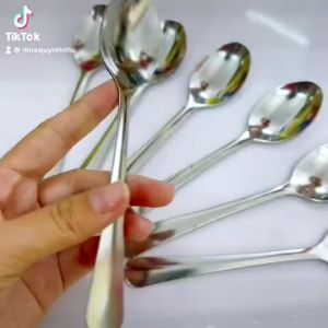 Muỗng inox ăn cơm loại nhỏ dày đuôi tròn cao cấp 10.5cm x 2.5cm - thìa múc cơm inox cao cấp