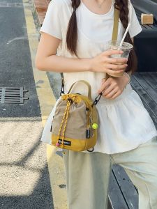 Caldo Kiss Dual-Purpose Crossbody Backpack Sports Climbing Bag Travel Water Bottle Mobile Phone Bag Youth Oxford Cloth Zipper