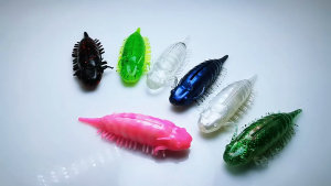 ไททัน เหยื่อผิวน้ำ 5 ตัว ยาว 9 CM หนัก 14 กรัม พร้อมเบ็ดเบอร์ 5/0 จำนวน 2 ตัว เหยื่อตกปลา เหยื่อปลอม เหยื่อยาง WT 2412