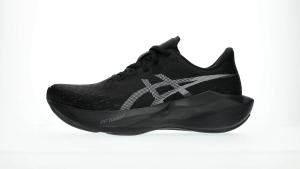 ASICS Men NOVABLAST 6 Running Shoes in Black/Black
