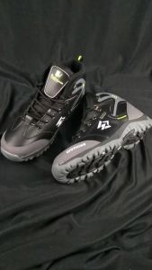 Sepatu Boots Cowok Casual Sepatu Sport Hiking Gunung Pria Dewasa G03 Style Keren Kece Modern Full Black Pendek