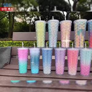 Double Wall Fish Scale Tumbler 710ml / 24oz Plastic Diamond Mermaid Pearl Design Tumbler With Straw