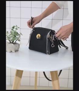 YiGo (Disposable toilet seat cover) thickened waterproof anti-dirt seat mat suitable for home use 马桶垫 一次性马桶垫