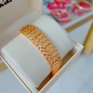 Lắc tay vảy cá mạ vàng đủ size Kami trang sức sỉ