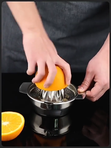 ที่คั้นน้ำส้มแบบมือหมุน วัสดุสแตนเลส แข็งแรงทนทาน ไม่เป็นสนิม เครื่องคั้นน้ำผลไม้ ไม่ใช้ไฟฟ้า