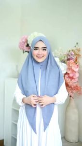 HIJAB SEGITIGA INSTAN SYAHIRA BY DAURA GAMA / KERUDUNG VICTORIA SYAHIRA BAHAN JERSEY