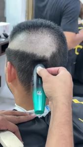 Máy Cắt Tóc Không Dây Chuyên Nghiệp VGR V-906 9000 Vòng/Phút Lưỡi Kim Loại Sạc Nhanh Điều Chỉnh Độ Dài Cho Nam Giới