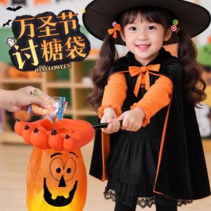 Halloween Pumpkin Light up Candy Bag Childrens Treat Bag Decorative Handheld Basket Prop Gift Toy Bag Plastic Lantern