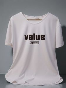 เสื้อยืดคอกลมแขนสั้นทรงหลวมสไตล์เกาหลีสำหรับผู้หญิงในฤดูร้อน ทรงหลวม คอกลม แขนสั้น ความยาวปานกลาง ทรงเข้ารูป