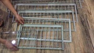 Pigeon trap door with frame Metal wire T-Trap Pigeon entrance trapping door Pigeon cage door