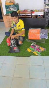 ถุงใส่รองเท้า แบบหูรูด (สามารถออกใบกำกับภาษีได้)