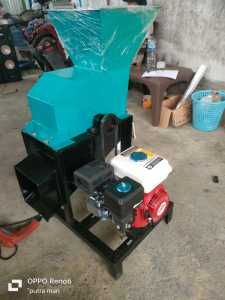 MESIN CACAH RUMPUT Z20 ( SIAP PAKAI DEASEL BENSIN 6.5PK )