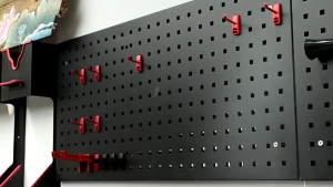 สินค้าในไทย แผงแขวนเครื่องมือ กระดานแ DIY pegboard Pegboard Size (90x45 cm) ติดผนัง ที่แ แเอนกประสงค์ เหล็ก ที่แขวนของ แผงเครื่องมือ ที่แขวนของอเนกประสงค์ ที่แขวนอุปกรณ์ ที่แขวนเครื่องมือ กระดานแขวนเครื่องมือรับนํ้าหนักได้ดี ทนทานยิ่งขึ้น ติดตั้งง่าย