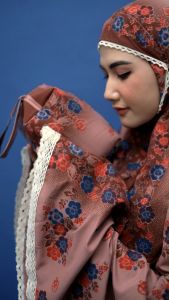 Mukena Katun Motif Bunga 2in1 Renda Daily Syafiq Traveling