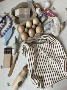 Nordic Wooden Magnetic Kitchen Toy Set Realistic Food Simulation Fruit And Vegetable Cutting Play Tools for Children