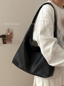 Autumn Winter Retro Commuter Bag Female 2023 New Arrival Tide Shoulder Underarm Bag College Students Class Large Capacity Totes