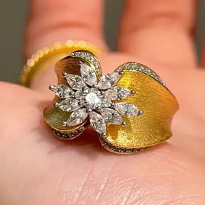 Huitan Women Two Tone Ring Flower Design Elegant Wedding Engagement Accessories Inlaid Shining Cubic Zirconia Fashion Jewelry