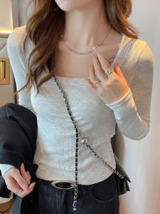 MiiOW | Slimming and Stylish Womens Long Sleeve Turtleneck Top