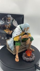Mô Hình One Piece Silvers Rayleigh vua bóng tối - Cao 155cm - rộng 12cm - nặng 800gram + FULL BOX + phụ kiện có xích tay + bếp lửa ( có LED ) + thùng gỗ Vũ mô hình nhân vật