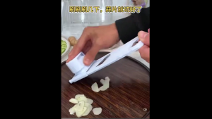 2 In 1 Garlic Slicer Multi-Functional Garlic Tool Vegetable Cutter
