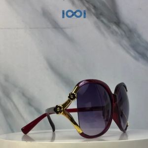 IOOI Eyewear -  Kacamata Hitam Kotak  Over Size Sunglasses Anti UV Plastik Modern Wanita 5099