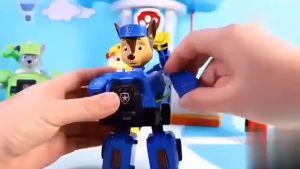 Paw Patrol Transforming Robot Car ของเล่นเพื่อการศึกษาสำหรับเด็ก รถของเล่น