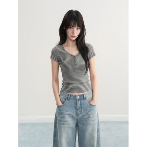 ARCG | U-neck Striped Short-sleeve T-shirt Slim Fitting