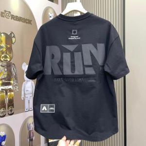 เสื้อยืดคอกลมแขนสั้นผู้ชาย ทรงหลวม ผ้าฝ้าย แฟชั่นฤดูร้อน ปักตัวอักษร ลายพิมพ์ ลำลอง เสื้อยืดคอกลมแขนสั้น