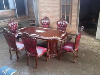 Meja makan gendong kursi 6 kayu jati sudah plus kaca mebel jepara