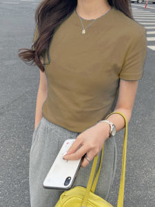 Áo Thun Nữ Tay Ngắn Cổ Tròn Ôm Vừa Vặn Mùa Xuân Hè Phong Cách Hàn Quốc Giản Dị Màu Trơn Cơ Bản Đơn Giản in Họa Tiết