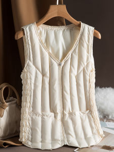 New Womens Lightweight Short down Vest Winter Slim Fit Warm Base Layer Shell Jacket Quilted Zipper Closure Polyester Fiber