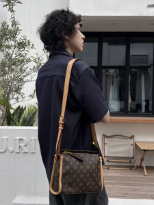 High-Quality Retro Single Shoulder Bag Large Capacity