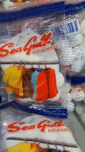 Seagull Kamper Napthalene 25 Gr Kamper Sachet Putih Kapur Barus Wangi Mampu Mengusir Serangga dan Jamur pada Lemari Pengharum Pakaian