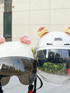 อุปกรณ์ตกแต่งแผงควบคุมรถไฟฟ้า โบว์ผีเสื้อ หมวก ใช้กับ Yadea 9 ที่ปรับเปลี่ยนแบตเตอรี่ไฟฟ้าทั่วไป