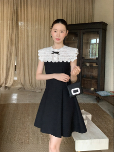 XXNING | Đầm Dài Không Tay Elegance French Lace Màu Đen