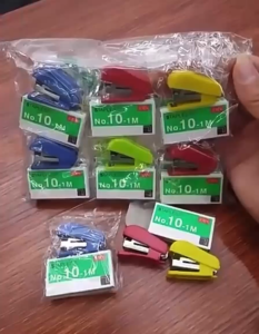 Staples Mini Stapler Kecil Unik Lucu Perlengkapan Alat Kerja Kantor Serbaguna