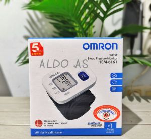 Omron Tensimeter Pergelangan Tangan Tekanan Darah Otomatis HEM 6161
