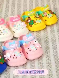 Kids Shoes Girls Sandals Childrens Slippers Baby Crocs shoes Non-slip Indoor Slippers Soft-Soled