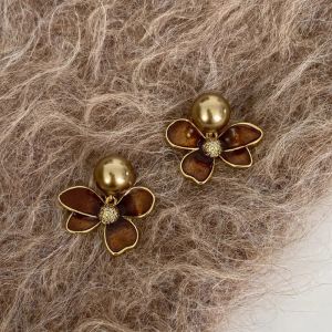 Retro Coffee Pearl Silver Earrings No Piercing Required Floral Design Elegant Sensation New 2025 Fashion Jewelry Accessories