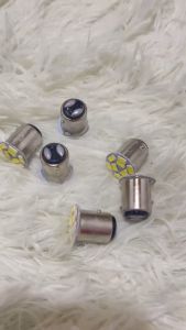 Bóng đèn xi nhan đèn hậu đèn lùi ô tô. Đèn xi nhan 2 tim ánh sáng trắng. Điện 12v và 24v