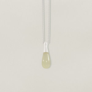 Elegant Versatile Designer Style Hetian Jade Necklace for Women