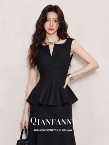 QFN | Áo Blouse Không Tay Ôm Sát Dáng Xòe