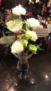 บ้าน ผลิตภัณฑ์ดอกไม้ปลอมพร้อมแจกได้ - แจกันดอกไม้ประดิษฐ์ตกแต่งบ้าน